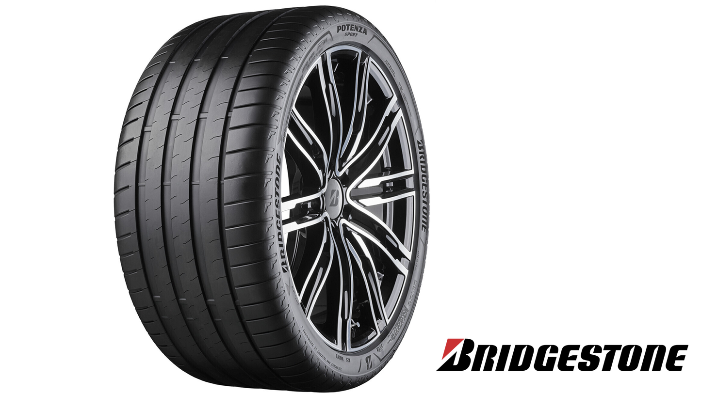 Bridgestone Potenza RE050A 215/40R18 85 Y RFT XL  XL RFT S